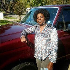 Meet your Posher, Vikki